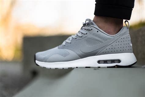 Nike Air Max Tavas Shoes 